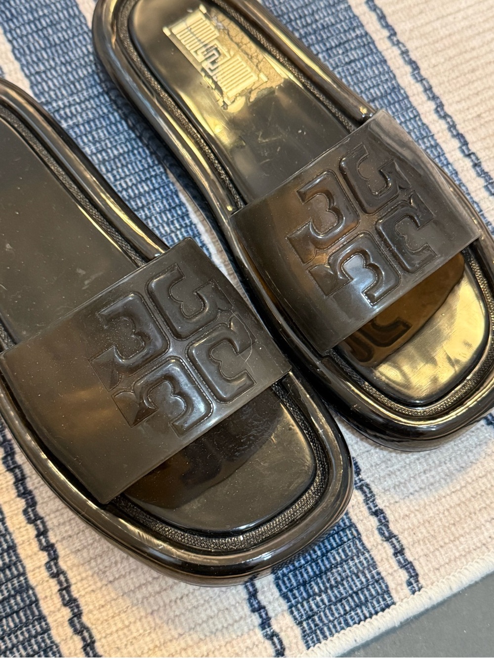 Tory Burch Black bubble jelly Logo Slide